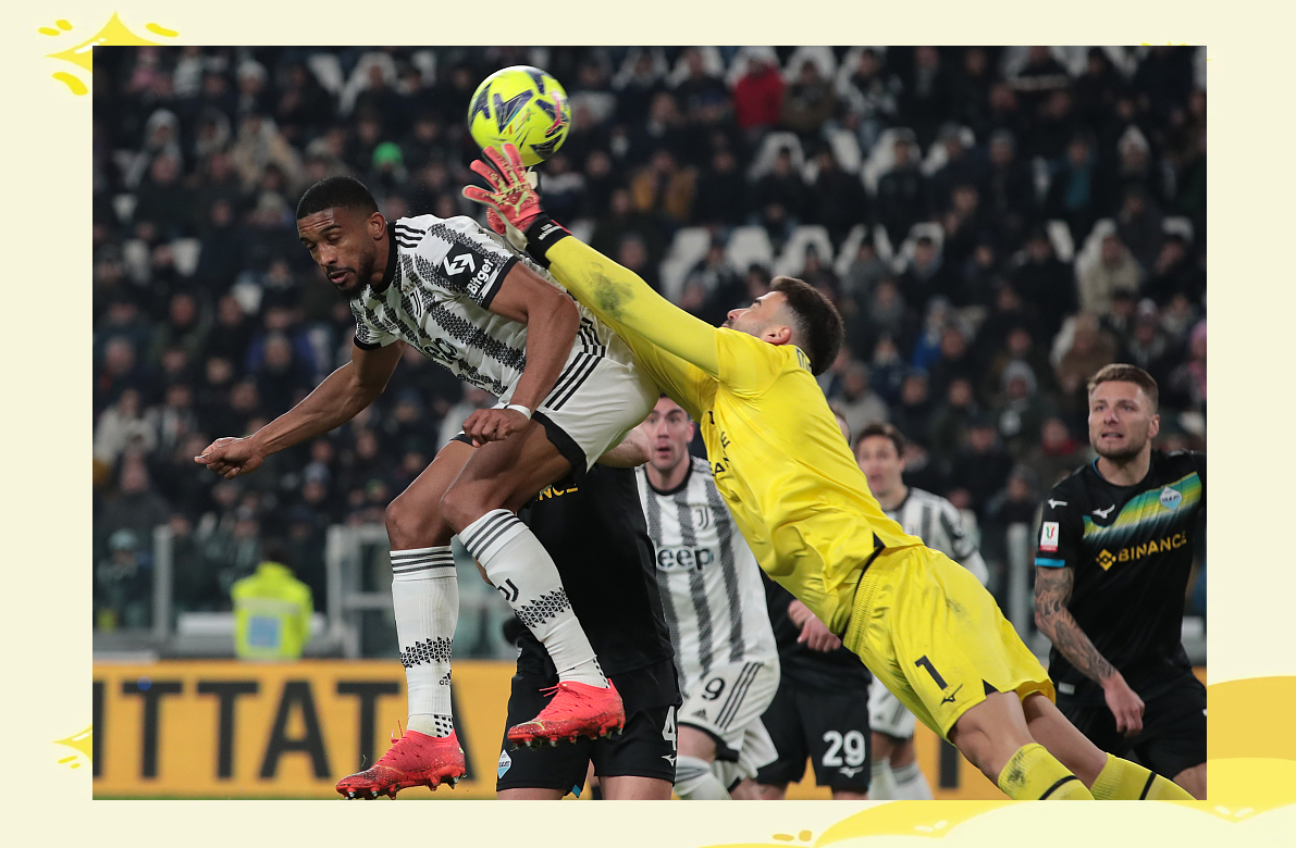 包含冲刺阶段意大利杯焦点战，门兴格拉德巴赫篮板制胜，质疑声仍在，更衣室氛围转暖的词条