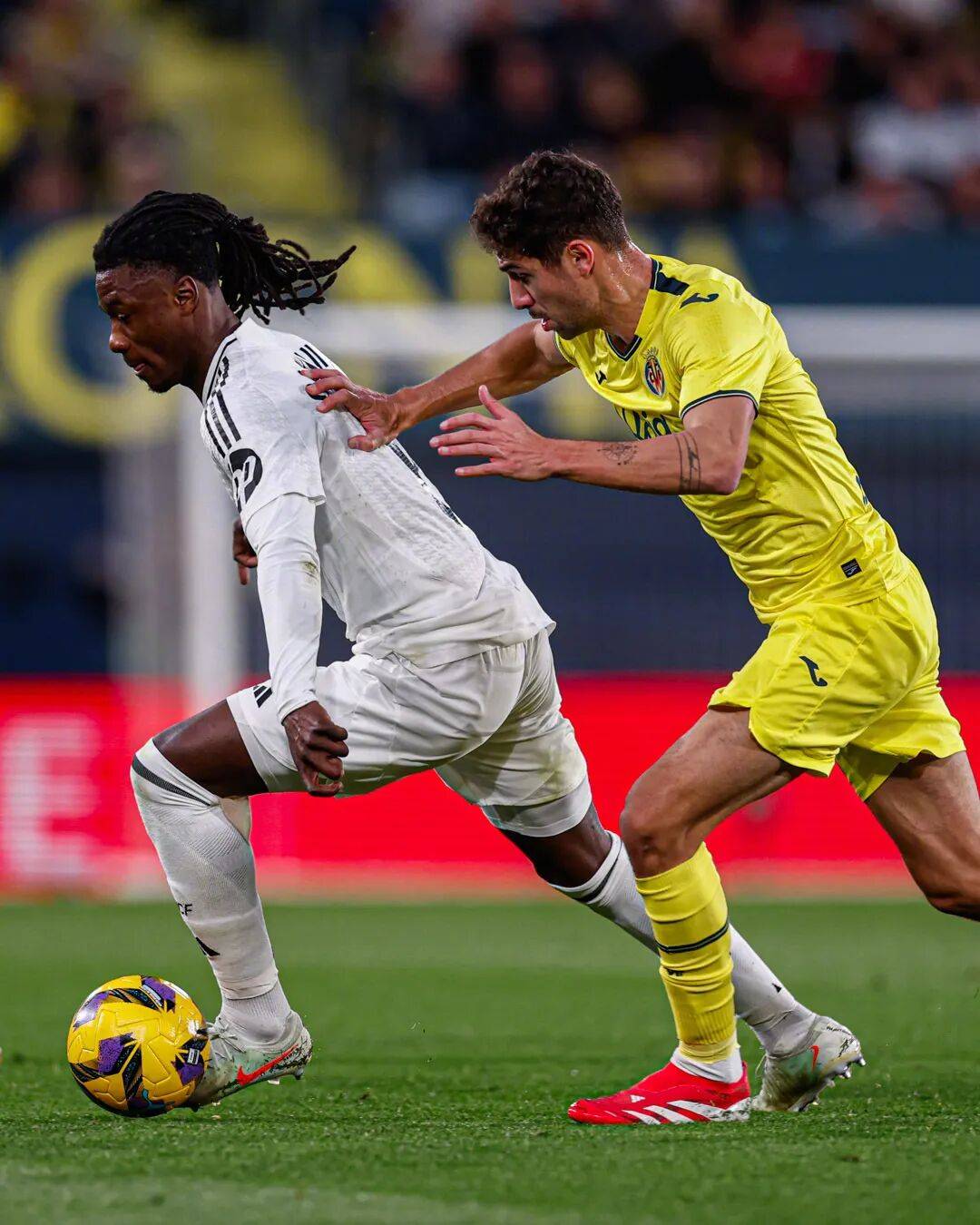 包含西甲今晚再迎强敌，利物浦刷新队史纪录，主帅态度：态度坚定，更衣室氛围转暖的词条